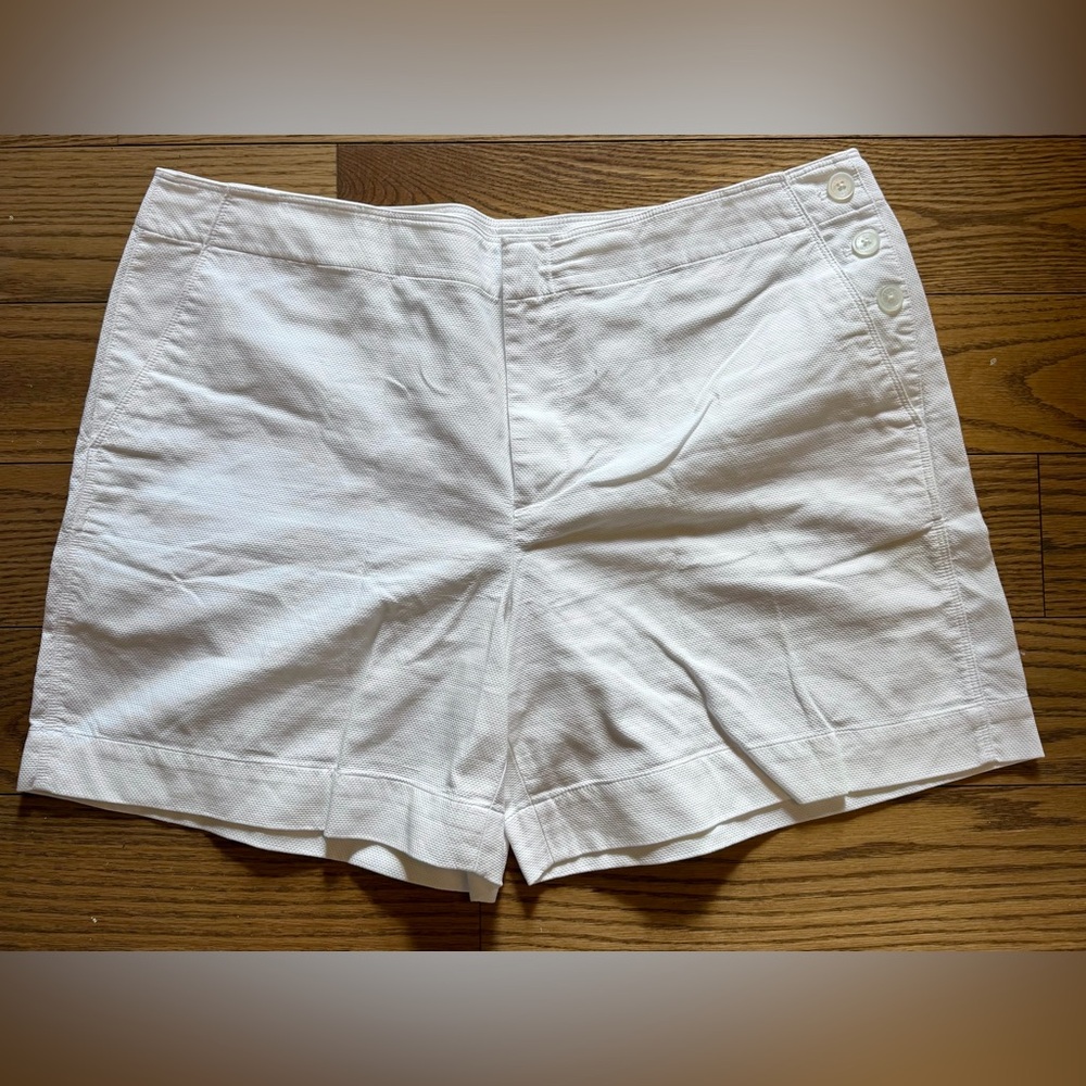 Lauren Ralph Lauren White Button-Detail Shorts